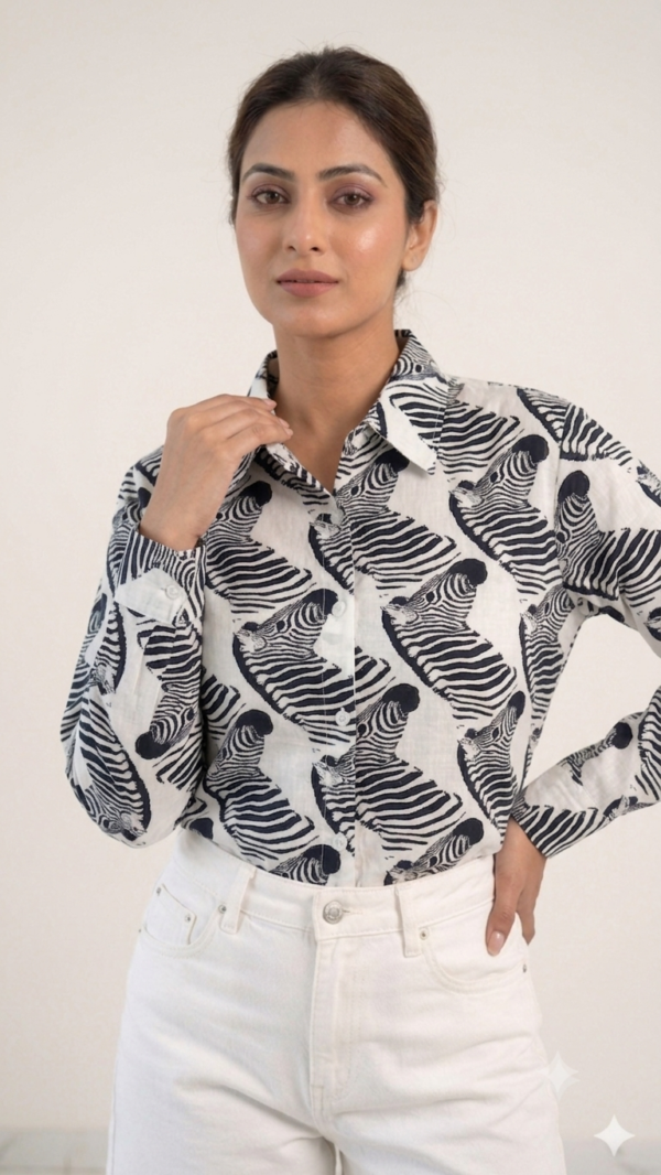 Trendy White Zebra Women’s Shirt with Elegant Puff Sleeve Design
