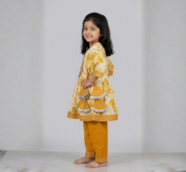 Girls Kurta Pant hover view