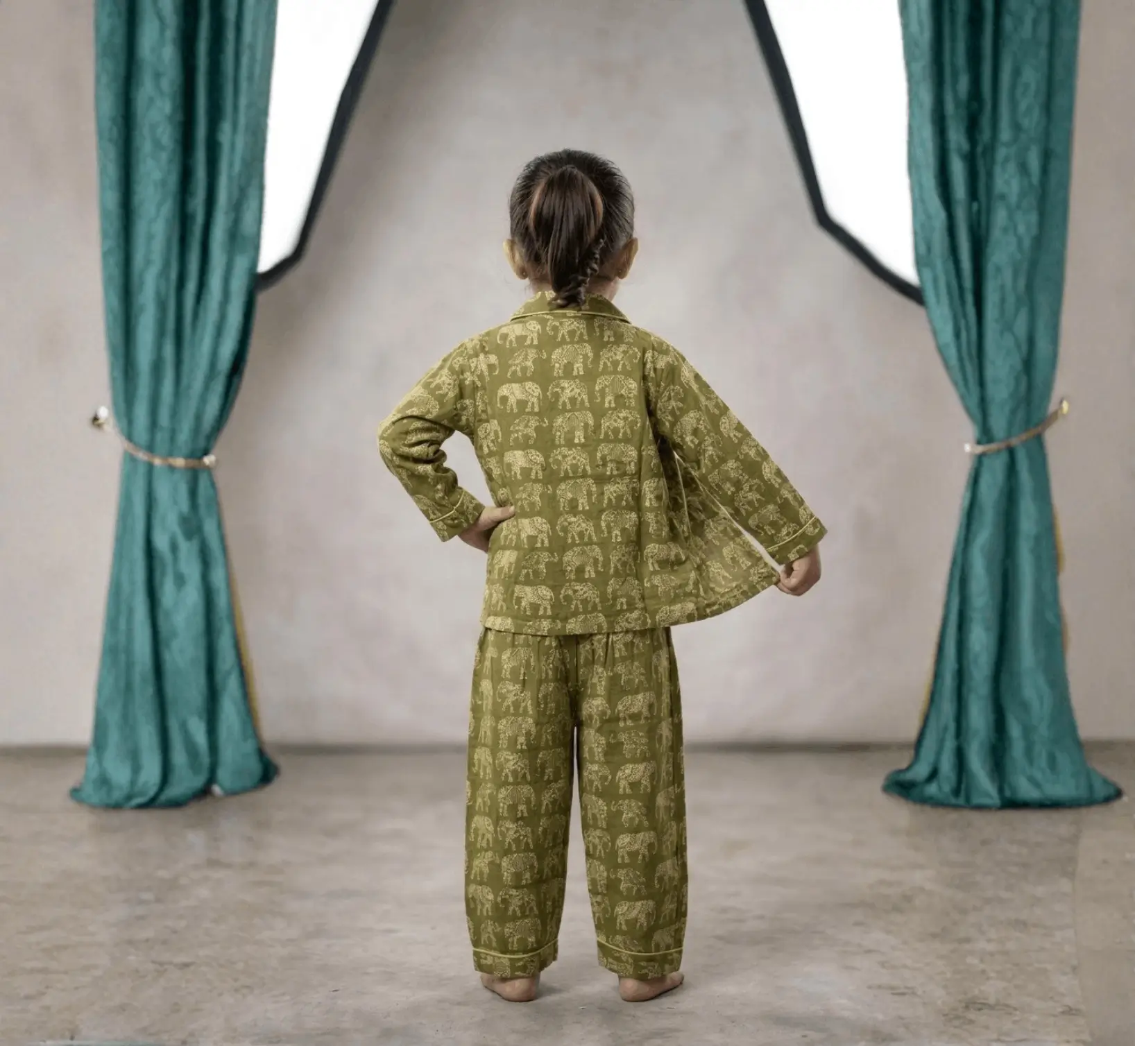Kid’s Night Suit hover