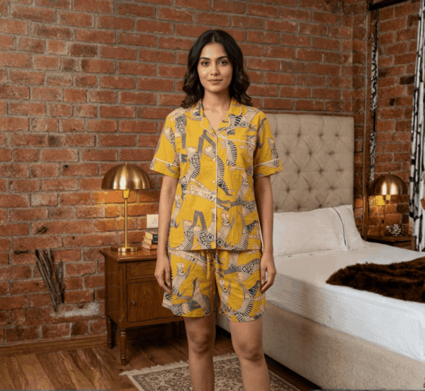 Women's Half Sleeve Night Suit
